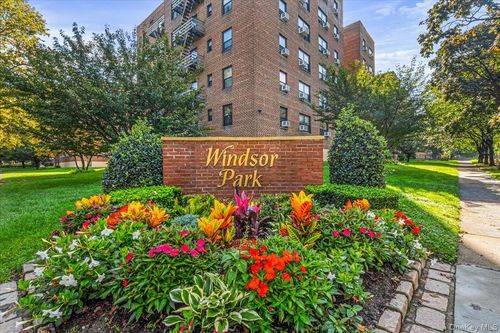 1a-73-50 Bell Boulevard, New York, NY, 11364 | Card Image