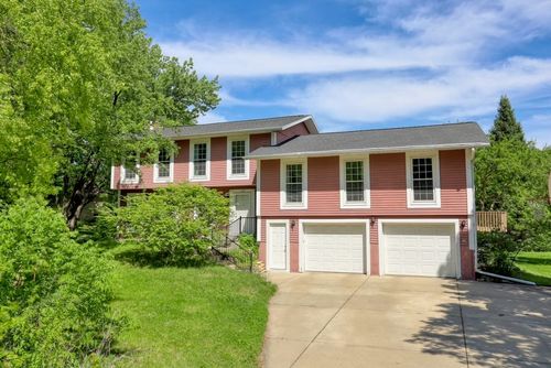 100 Melody Circle, Verona, WI, 53593 | Card Image