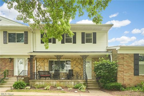 54-2086 Beechtree Drive, Uniontown, OH, 44685 | Card Image