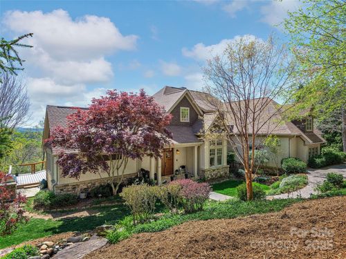 457 Coopers Hawk Dr, Asheville, NC, 28803-6102 | Card Image