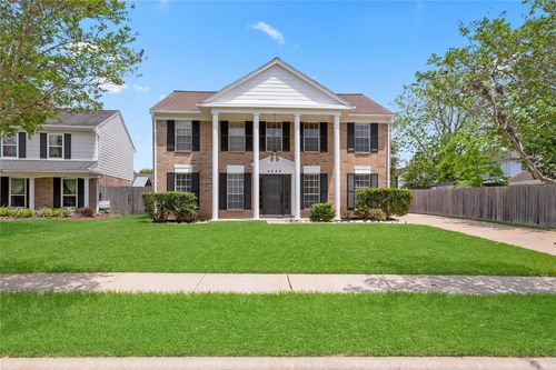 4523 Waterfall Way, Sugar Land, TX, 77479-2070 | Card Image