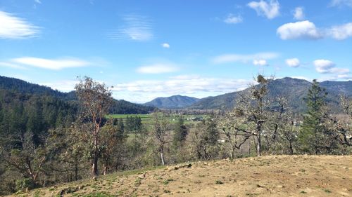 100-0 Messinger Rd, Grants Pass, OR, 97527 | Card Image