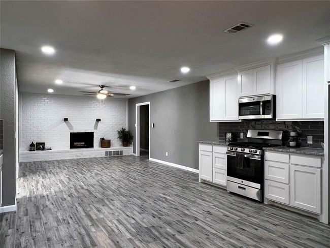 1432 Hurstview Dr, House other with 5 bedrooms, 2 bathrooms and null parking in Hurst TX | Image 5