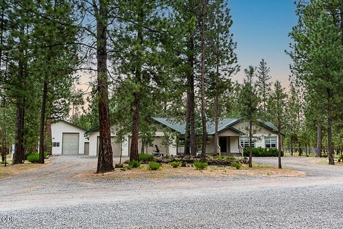 1713 Stetson Ct, La Pine, OR, 97739-9373 | Card Image