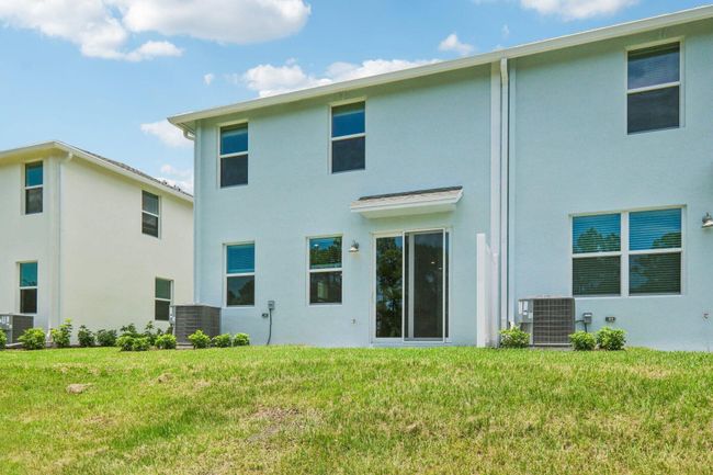 5730 Se Edgewater Cir, Townhouse with 3 bedrooms, 3 bathrooms and null parking in Stuart FL | Image 25