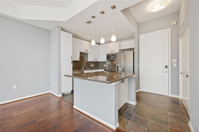 UNIT-1508 - 3505 Sage Rd, Condo with 1 bedrooms, 1 bathrooms and 1 parking in Houston TX | Image 7