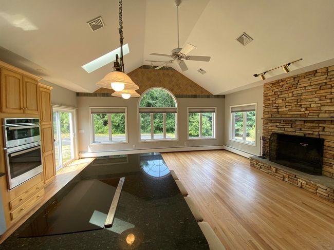 352 Pine Hill Rd, House other with 5 bedrooms, 5 bathrooms and null parking in Hollis NH | Image 19