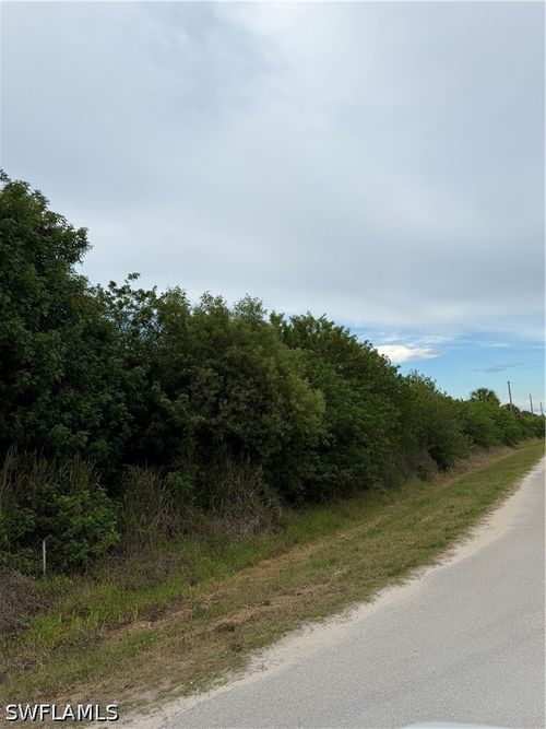 000 41st Avenue Nw, Naples, FL, 34120 | Card Image