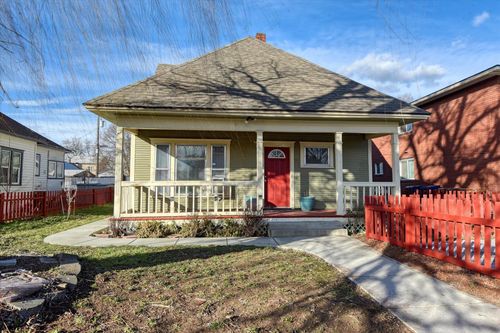 2715 E Diamond Ave, Spokane, WA, 99217-6113 | Card Image