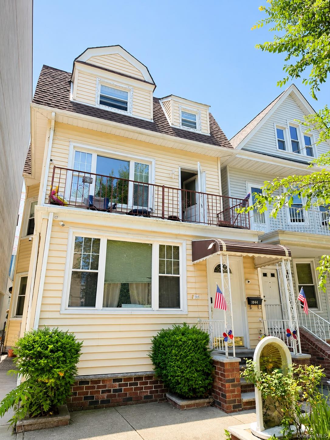 Residential Income in New York