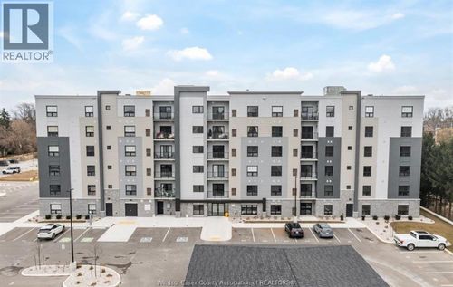 208-190 Main St W, Kingsville, ON, N9Y1H5 | Card Image