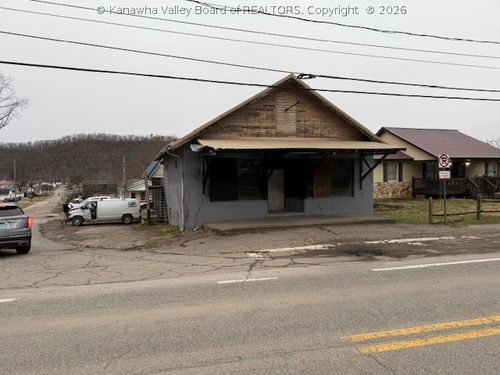 10255 Charleston Rd, Red House, WV, 25168-7508 | Card Image