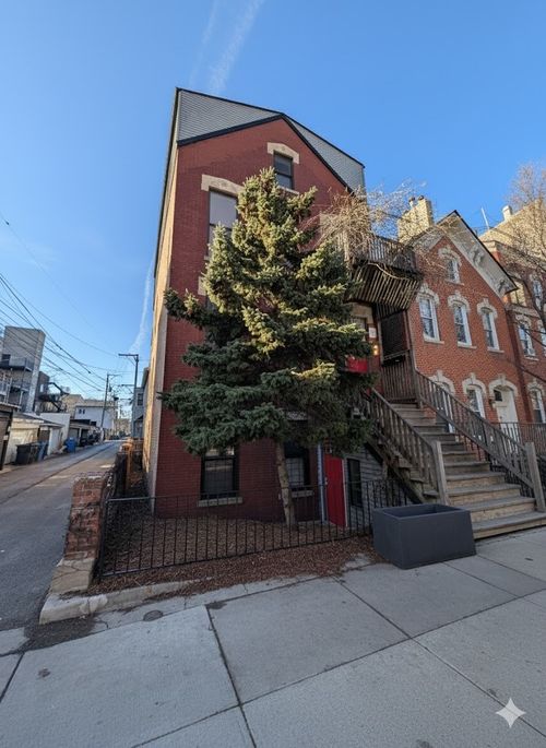 2f-916 N Noble St, Chicago, IL, 60642-5602 | Card Image