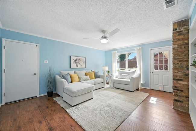 1923 Camden Way, House other with 3 bedrooms, 2 bathrooms and null parking in Carrollton TX | Image 18