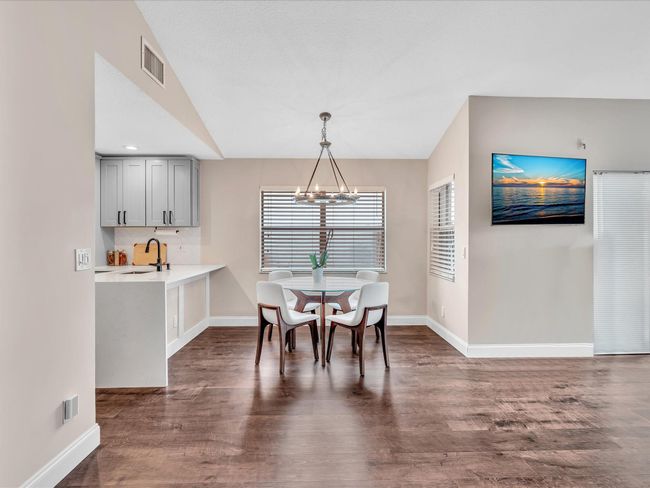 2970 Myrtle Oak Cir, House other with 2 bedrooms, 2 bathrooms and null parking in Davie FL | Image 10