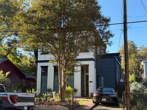 1501 Canterbury St, Austin, TX, 78702-5303 | Card Image