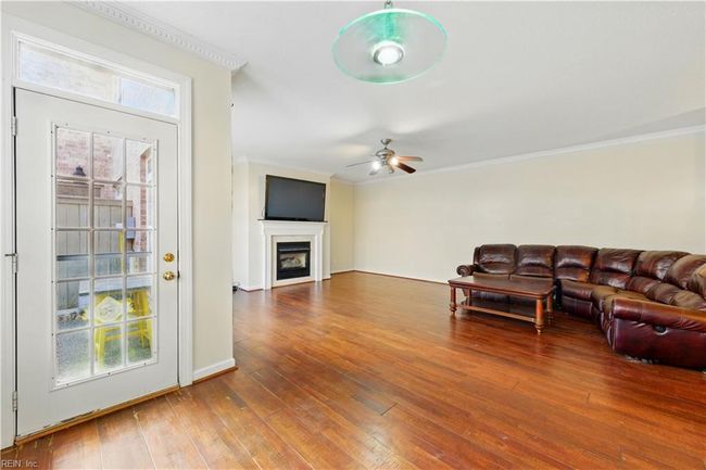 1102 Noble Walk Ct, House attached with 3 bedrooms, 3 bathrooms and null parking in Virginia Beach VA | Image 6