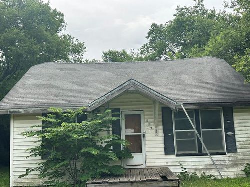 609 N Mlk Ave, Wortham, TX, 76693 | Card Image
