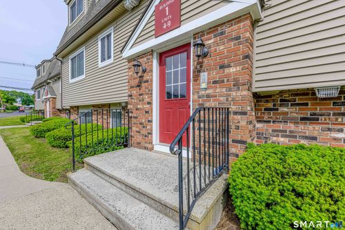 4-4 Evergreene, Wallingford, CT, 06492-2973 | Card Image