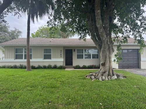 9743 Saddlebrook Dr, Boca Raton, FL, 33496-1808 | Card Image