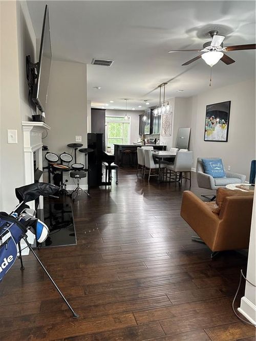 4253 Tacoma Trce, Suwanee, GA, 30024-8825 | Card Image