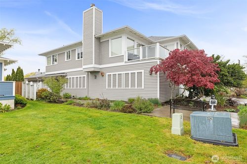 3-229 E 1st St, Port Angeles, WA, 98362-2904 | Card Image