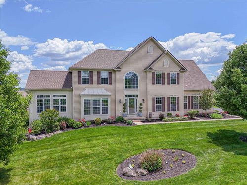65 Joy Cir, Barto, PA, 19504-8742 | Card Image