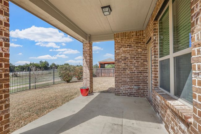 1305 Greenrock Ct, House other with 4 bedrooms, 3 bathrooms and null parking in Midlothian TX | Image 39