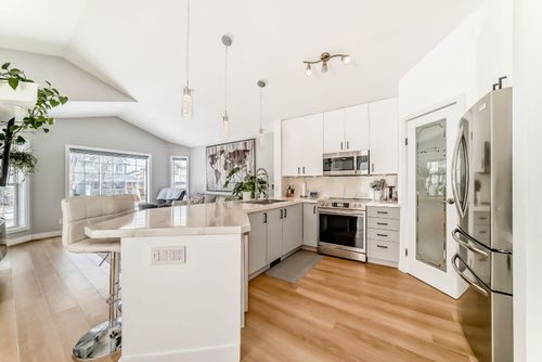 45 Hidden Hills Way Nw, Calgary, AB, T3A5T1 | Card Image