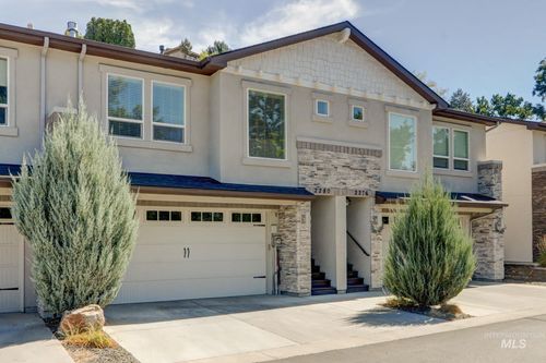 2280 W Hill Terrace Ln, Boise, ID, 83702-0910 | Card Image