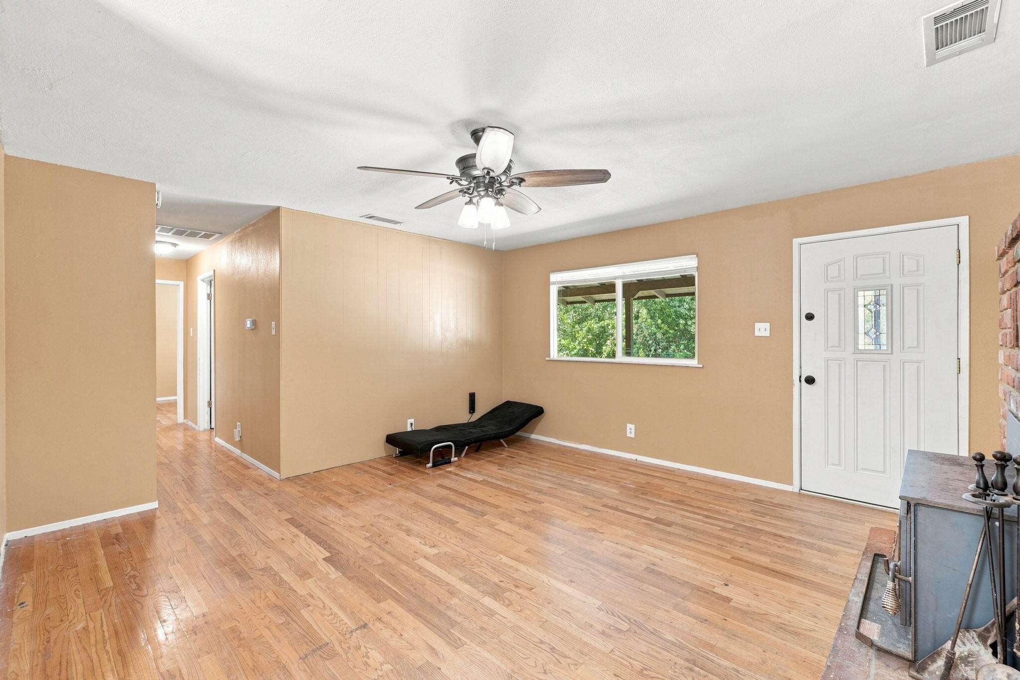 Residential in Shasta Lake 4
