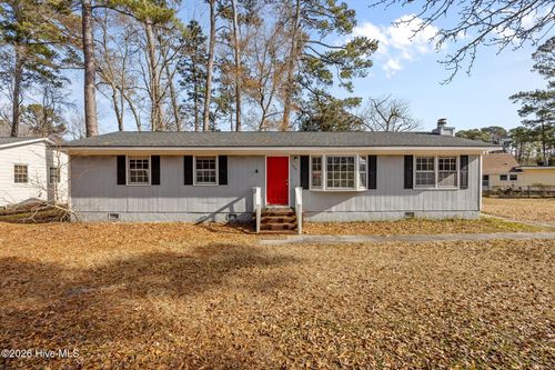 126 Woodland Dr, Havelock, NC, 28532-2967 | Card Image