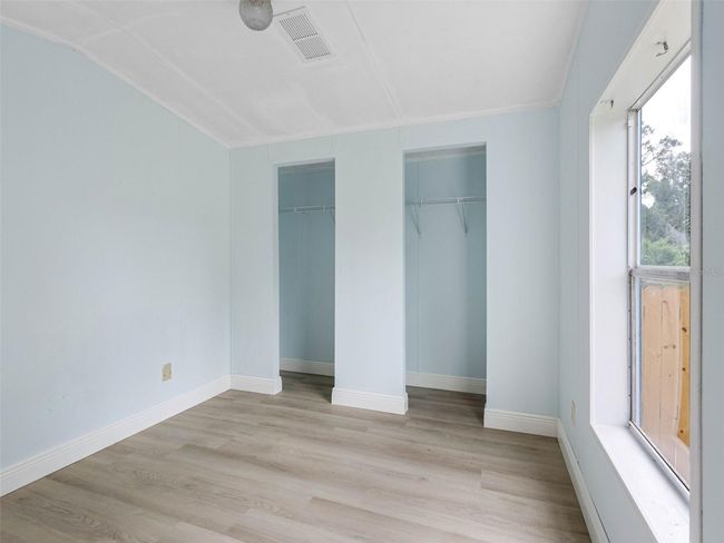 8714 N Meadowview Cir, House other with 2 bedrooms, 2 bathrooms and null parking in Tampa FL | Image 20