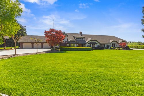 9000 Oak View Drive, Oakdale, CA, 95361 | Card Image