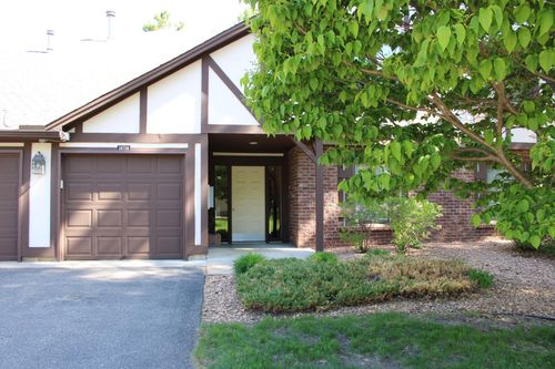 10708 Toledo Curv, Bloomington, MN, 55437 | Card Image
