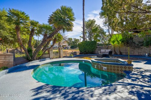 1310 N Dorado Way, Tucson, AZ, 85715-4712 | Card Image