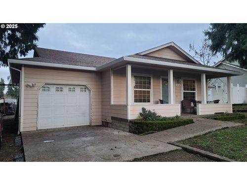 504 Wall St, Silverton, OR, 97381-1259 | Card Image