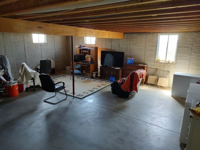 1425 Windmill Rd, House other with 2 bedrooms, 2 bathrooms and null parking in Delphos KS | Image 14