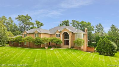 30480 Oakleaf Lane, Home with 6 bedrooms, 5 bathrooms and null parking in Franklin Vlg MI | Image 3