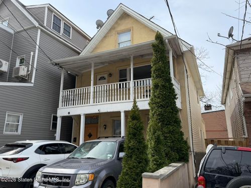 256 Westervelt Avenue, Staten Island, NY, 10301 | Card Image