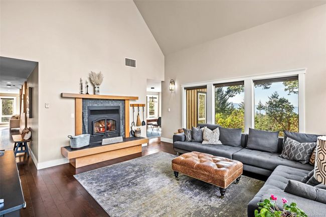 4920 Nagle Rd, House other with 3 bedrooms, 4 bathrooms and 6 parking in Sooke BC | Image 12