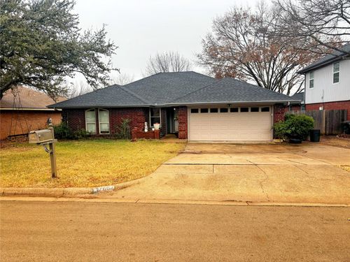 7604 Teresa Ct, North Richland Hills, TX, 76182-4643 | Card Image