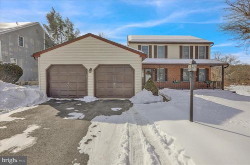 840 Shelbourne Rd, READING, PA, 19606-9769 | Card Image