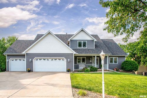 116 Field Ct, East Peoria, IL, 61611-4595 | Card Image