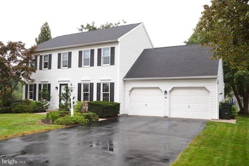 3044 Jodi Ln, DOVER, PA, 17315-3085 | Card Image