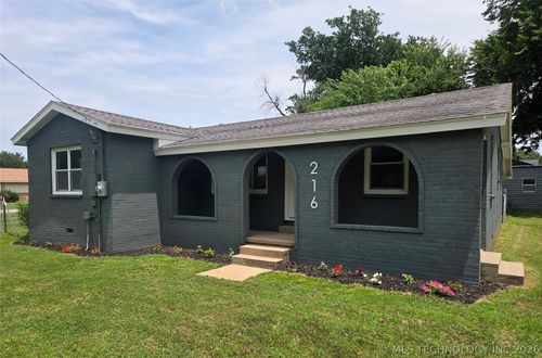 216 N Pine Street, Oologah, OK, 74053 | Card Image