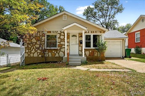 8138 Underhill Dr, Saint Louis, MO, 63114-6330 | Card Image