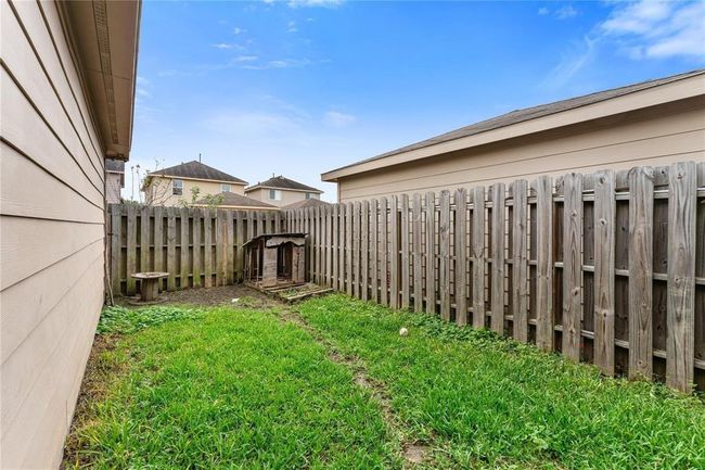 7255 Autumn Sun Dr, House other with 4 bedrooms, 3 bathrooms and 2 parking in Houston TX | Image 26