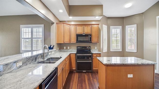 Kitchen | Image 15