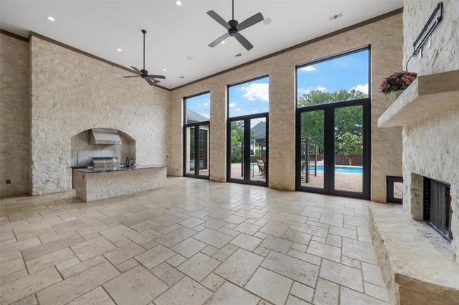 11030 Hidden Blf, House other with 4 bedrooms, 4 bathrooms and null parking in McGregor TX | Image 26